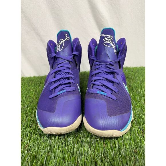 Nike LeBron 9 Summit Lake Hornets Size 9 Very Good Used Condition‎ - Picture 2 of 8